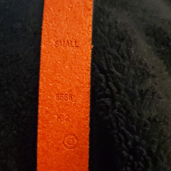 Burgundy leather Coach belt - Picture 2 of 3